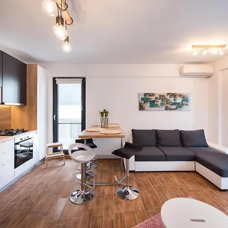 Apartment Ahsante Navodari